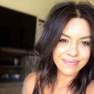 Meet your Posher, Camille